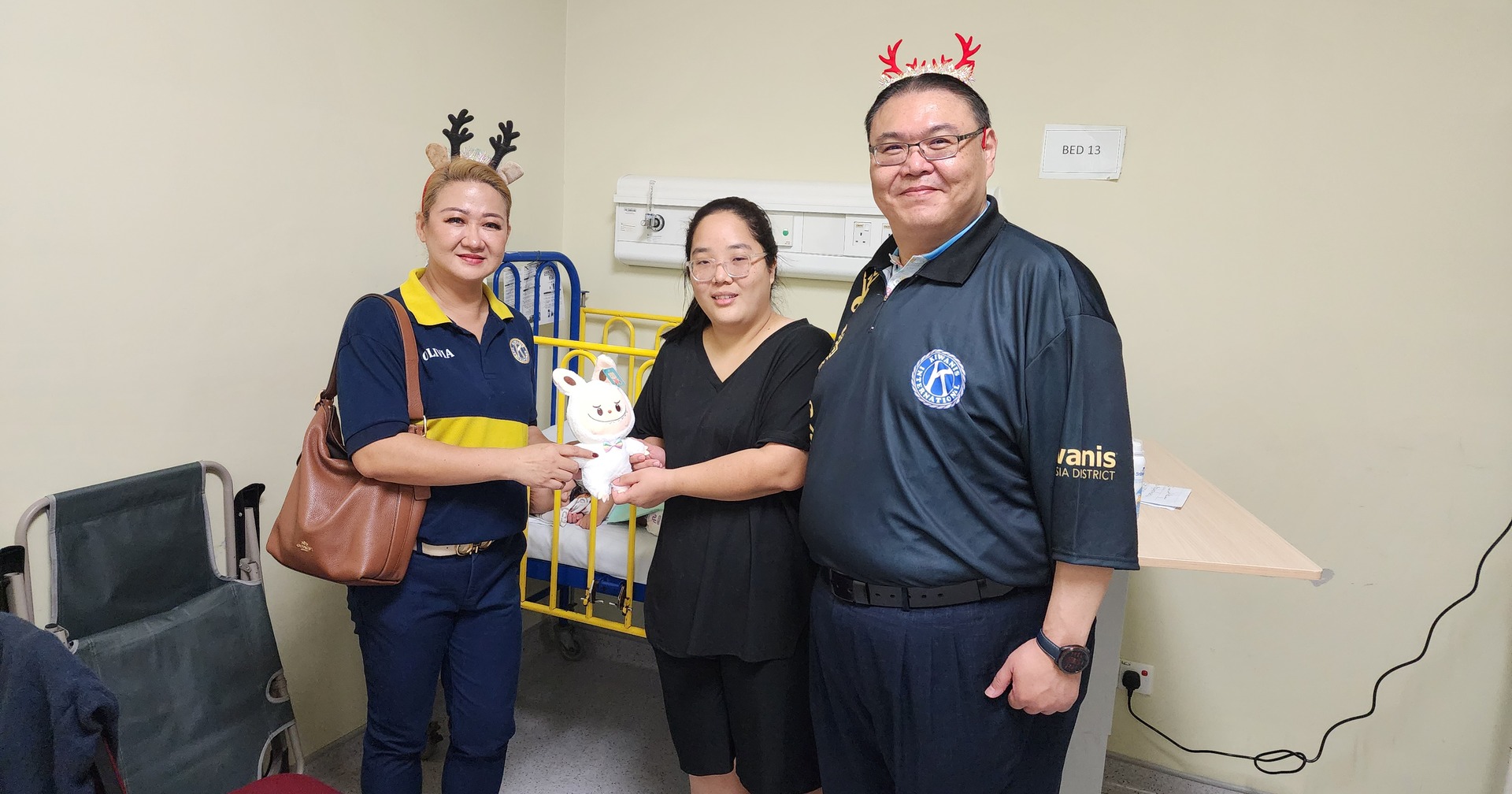 Kiwanis Club Of Klang&amp;#039;s Christmas Party At Hospital Tengku Ampuan Rahimah