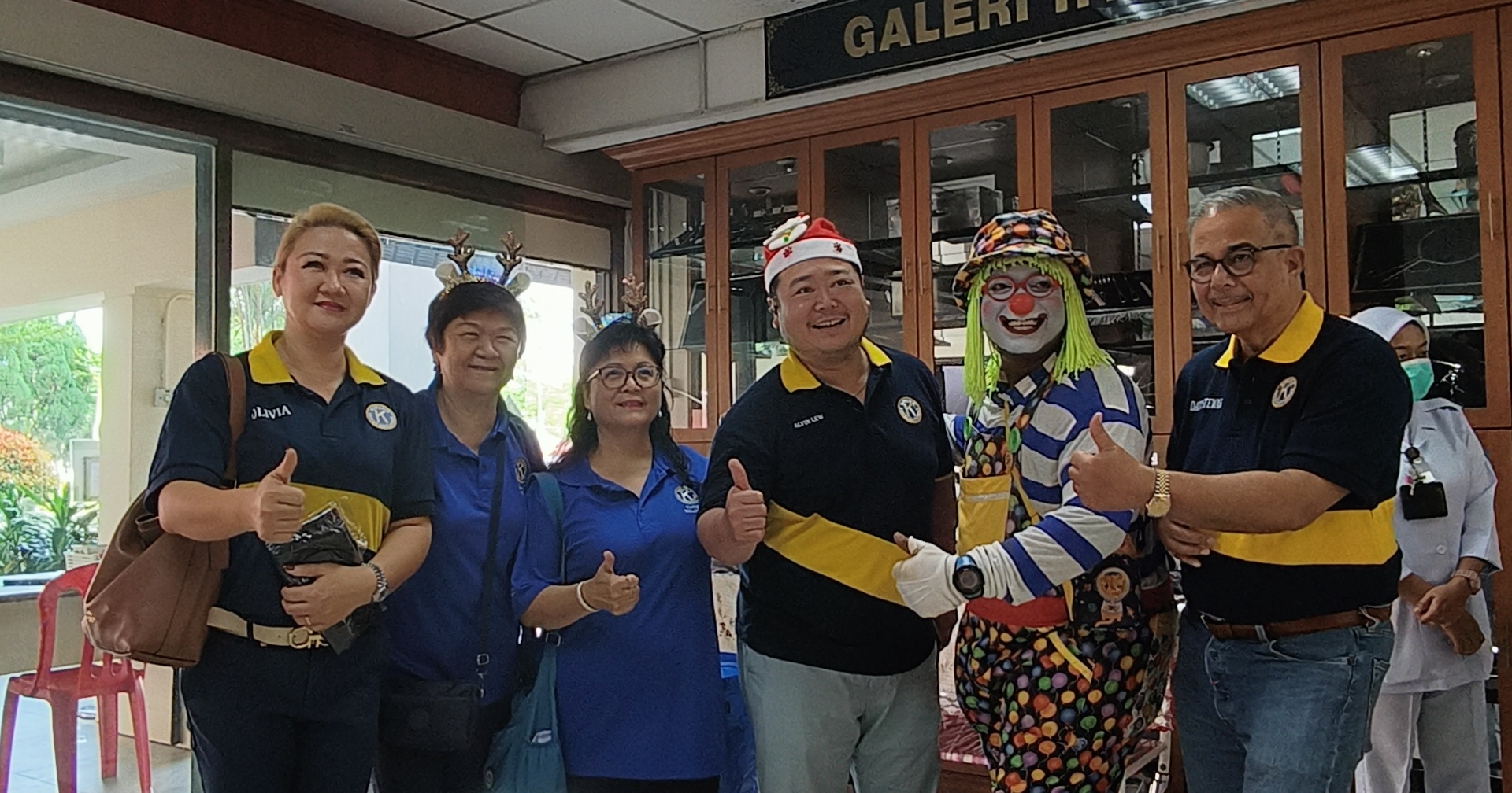 Kiwanis Club Of Klang&amp;#039;s Christmas Party At Hospital Tengku Ampuan Rahimah